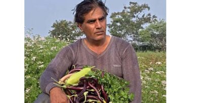 प्राकृतिक खेती से चंद्रभानू चौधरी की आय में तीन गुना उछाल, अब 20 लाख तक पहुंची आय