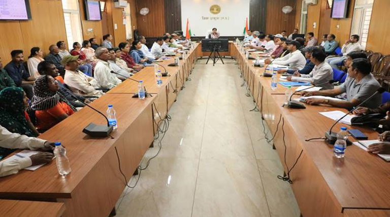 अधिकतम उत्पादन के साथ ही उपज की गुणवत्ता बनाए रखना अति आवश्यक - कलेक्टर झाबुआ