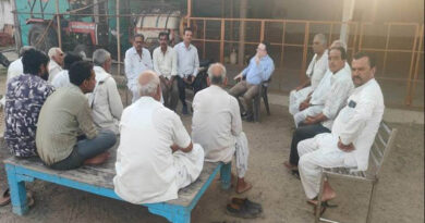 देवास : कृषक चौपाल में उड़द फसल लगाने के लिए किया प्रोत्साहित