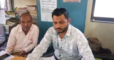 पांढुर्ना में सर्वर डाउन: गेहूं पंजीयन नहीं होने से किसान परेशान पांढुर्ना में सर्वर डाउन: गेहूं पंजीयन नहीं होने से किसान परेशान