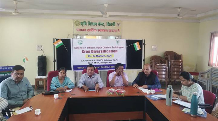 सिवनी: फसल विविधीकरण को लेकर किसानों को किया प्रशिक्षित