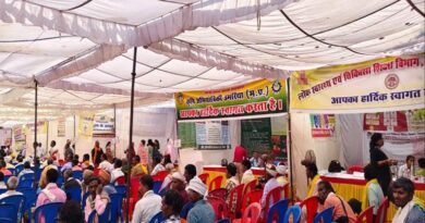 उमरिया के मिलेट्स मेले में हितग्राही मूलक योजनाओं की प्रदर्शनी लगाई