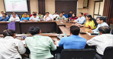 मध्यप्रदेश: रीवा कलेक्टर ने की समीक्षा बैठक, अधिकारियों को ई-टोकन खाद और गेहूं उपार्जन में सतर्कता के दिए निर्देश