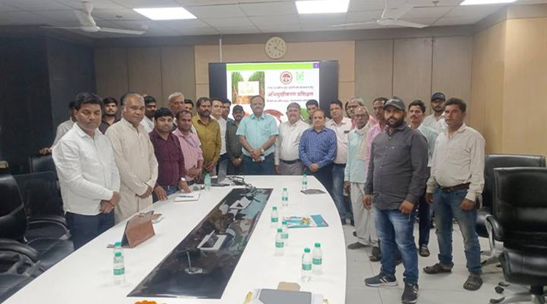 बालाघाट में गन्ना उत्पादक क्लस्टरों में स्थापित होंगी गुड़ निर्माण इकाइयां