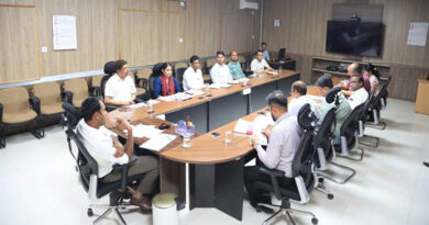 रायसेन: अपर कलेक्टर ने उपार्जन केंद्रों का किया निरीक्षण, किसानों को समय पर सही मूल्य और सुविधा मिलेगी  