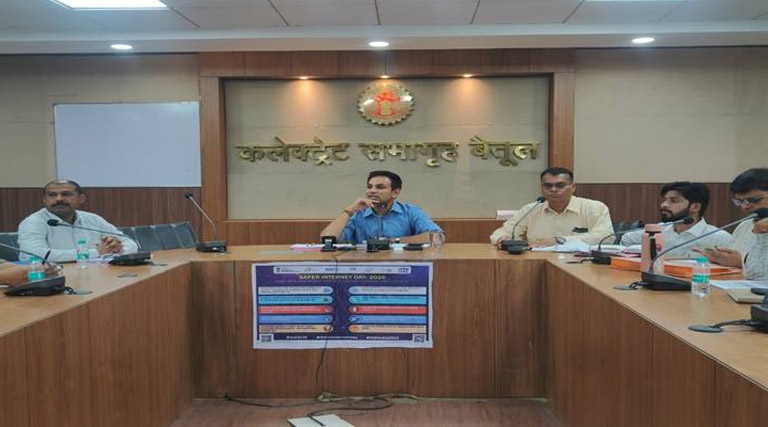 बैतूल में कृषि उत्पादन (ए.पी.सी.) समूह की बैठक सम्पन्न