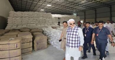 मंत्री टेटवाल ने गेहूं खरीदी केंद्रों का किया औचक निरीक्षण, व्यवस्थाओं का लिया जायजा; किसानों से किया सीधा संवाद