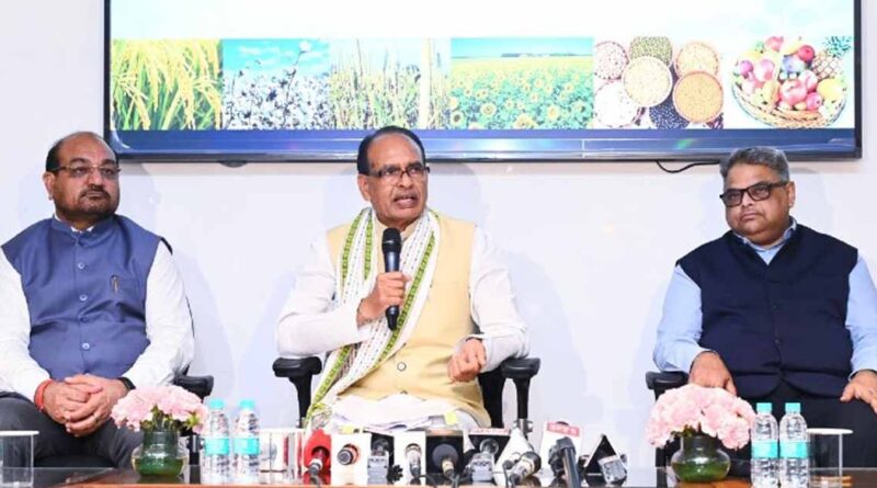खरीफ 2026 के मौसमीय जोखिमों से निपटने के लिए कृषि मंत्रालय ने बनाया 1.74 लाख क्विंटल का राष्ट्रीय बीज भंडार