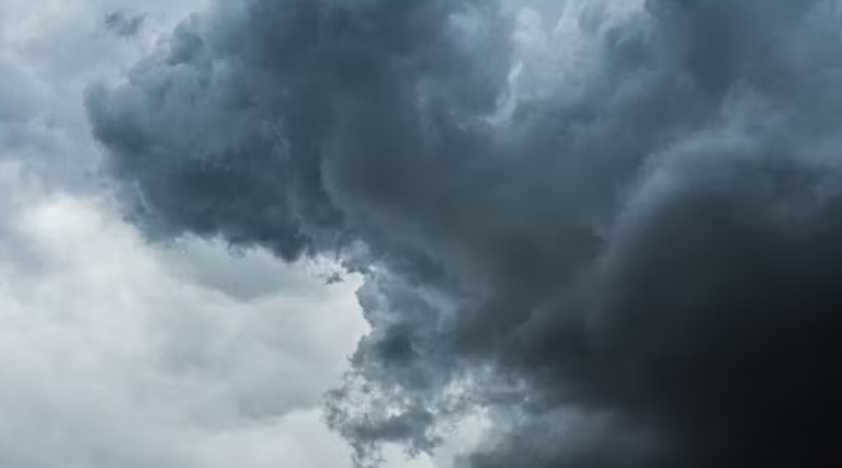 MP Weather Alert: MP में तेज आंधी-तूफान का खतरा, कई जिलों में 50-70 किमी/घंटा हवाओं का अलर्ट