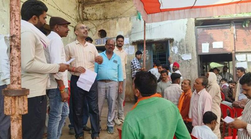 अशोकनगर: किसानों को समय पर खाद उपलब्ध कराने के दिए निर्देश