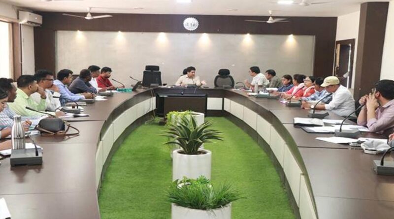 उद्यानिकी, पशुपालन एवं मत्स्य पालन योजनाओं की बालाघाट कलेक्टर ने की समीक्षा