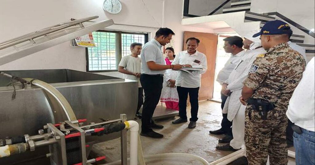 बैतूल: डेयरी यूनिट से हर माह हो रही 85 हजार की आय