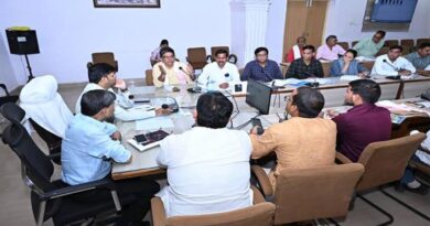 खाद वितरण में किसी प्रकार की अव्यवस्था न हो - कलेक्टर शिवपुरी