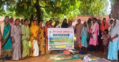 डिंडोरी : खेत बचाओ अभियान के तहत कृषक चौपालों का आयोजन