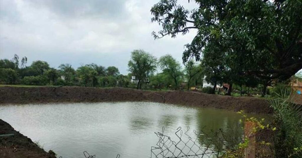 तराना के ग्राम कावलीखेड़ा में जनभागीदारी से तालाब का गहरीकरण सफलतापूर्वक किया गया