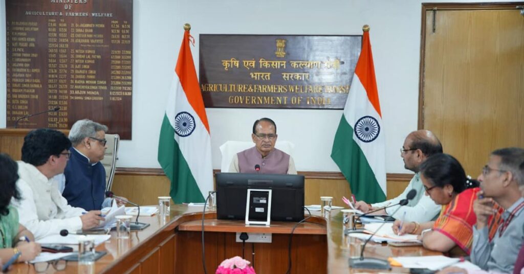 अल नीनो के खतरे से निपटने की तैयारी तेज, मंत्री शिवराज सिंह ने राज्यों को दिए विशेष निर्देश; दलहन और कपास पर जोर