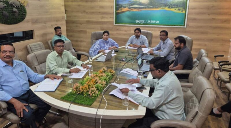अधिक के लिए नीचे दिए गए लिंक पर क्लिक करें