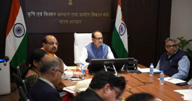 कृषि मंत्रालय की साप्ताहिक समीक्षा बैठक: शिवराज सिंह बोले- बारिश की कमी के बावजूद खरीफ बुवाई जारी, कई राज्यों में बने अनुकूल हालात  