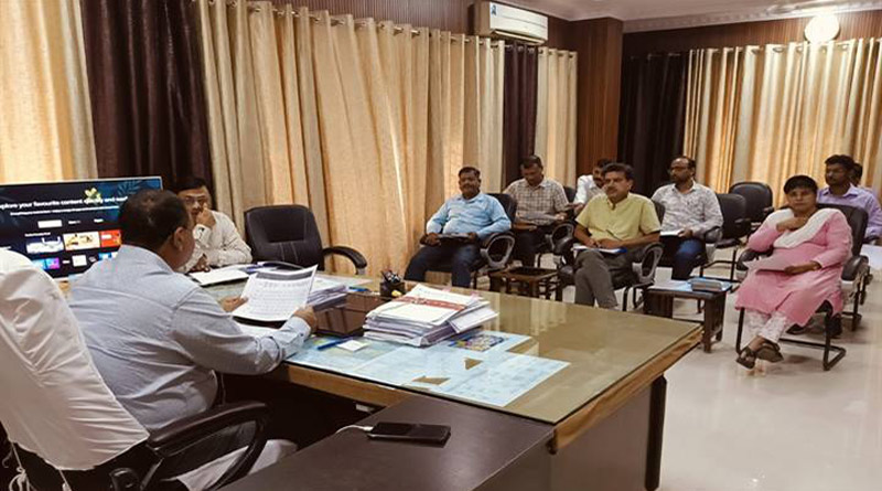 सागर कमिश्नर ने उद्यानिकी, मत्स्य, पशुपालन विभागों की समीक्षा की