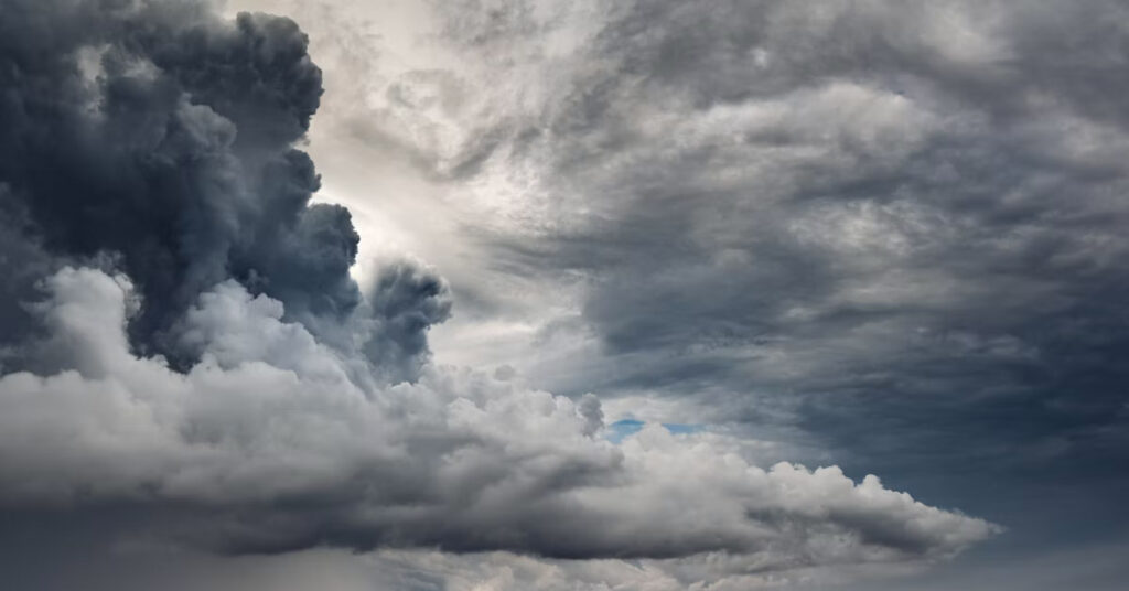 IMD Weather Update: बंगाल की खाड़ी में बना लो प्रेशर एरिया, मौसम विभाग ने अगले 5 दिनों के लिए जारी किया मौसम अलर्ट