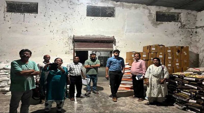वारासिवनी में प्रशासन की बड़ी कार्रवाई: कृषि केंद्र से एक्सपायरी कीटनाशक जब्त, अब होंगे नष्ट