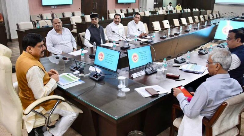 कम बारिश में भी होगी अच्छी पैदावार! किसानों को सरकार ने बताईं ये फसलें, जल्दबाजी में बुआई से बचें  