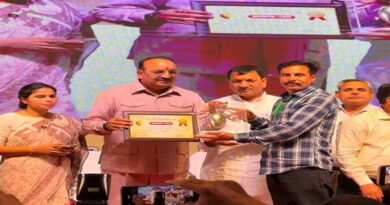अलीराजपुर के किसान का कमाल! 140 किस्म के आम उगाकर हर साल 20-22 लाख रुपये की कर रहे कमाई