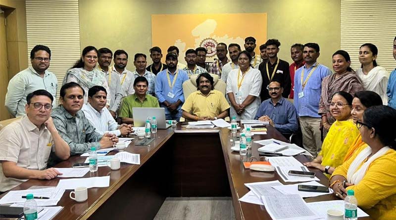 पशुपालन विभाग के मैत्री आईडी कार्ड वितरित