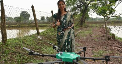 नमो ड्रोन दीदी बनीं आरती साहू, 1154 एकड़ में ड्रोन से किया नैनो खाद का छिड़काव; कमाए ₹3.5 लाख  
