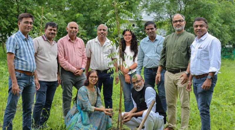 विजिलेंस पब्लिसिटी ने नीम के 51 पौधे रोपित किए