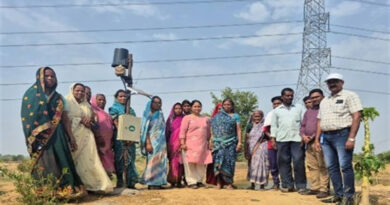अब मोबाइल बताएगा फसल का हाल, जियो कृषि एप से बैतूल जिले की 200 महिला किसानों को मिल रही स्मार्ट कृषि सेवाएं