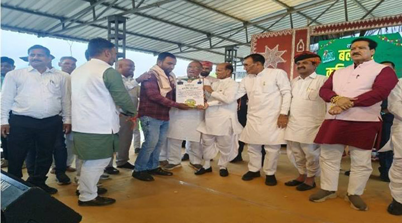 राजगढ़: प्राकृतिक खेती से समृद्धि की नई राह पर रघुनन्दन सिंह
