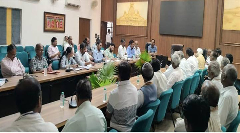 खंडवा : किसानों की समस्याओं के निराकरण हेतु बैठक आयोजित