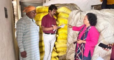 यूरिया के अत्यधिक उपयोग के दुष्परिणामों से किसानों को कराया अवगत