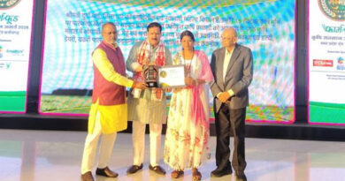 भोपाल में उत्कृष्ट किसानों को मिला कृषि सम्मान, उद्यानिकी मंत्री बोले- जैविक खेती और गौपालन से कृषकों की बढ़ेगी आय  