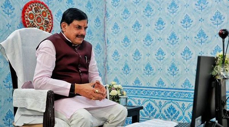देवास में 'बलराम कृषि महोत्सव' का आयोजन: 11 प्रगतिशील किसान सम्मानित, प्राकृतिक खेती और कृषि यंत्रों की लगी प्रदर्शनी
