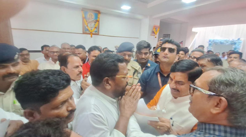 भाजपा ,कांग्रेस और भाकिसं ने पांढुर्ना जिले को सूखाग्रस्त घोषित करने की मांग की
