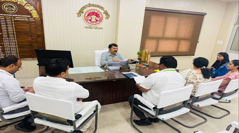 इंदौर: कम बारिश में बेहतर उत्पादन के लिए फसल किस्मों और बीजों पर विशेषज्ञों ने की चर्चा