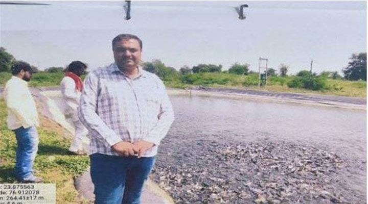 राजगढ़ के किसान ने बायोफ्लॉक तकनीक से बदली किस्मत, अब सालाना 10 लाख रुपए का हो रहा मछली उत्पादन